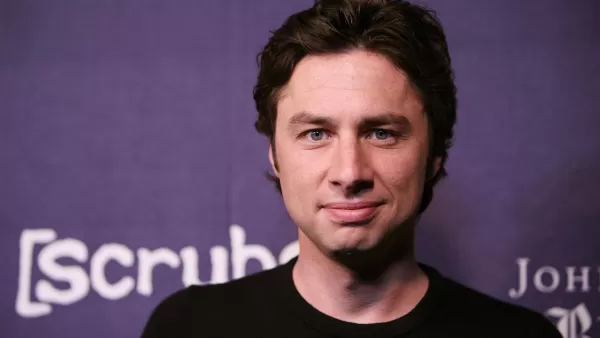 यह स्क्रब रिबूट वास्तव में हो रहा है - और अब Zach Braff कलाकारों में शामिल हो गया है