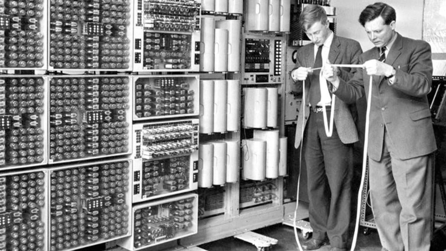 8 casi sorprendenti di tecnologia obsoleta in uso moderno